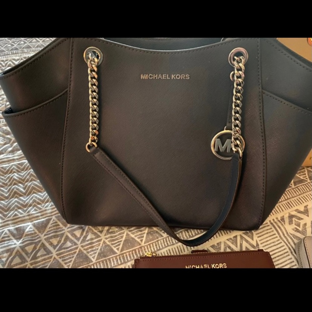 MICHAEL KORS JET SET TOTE
